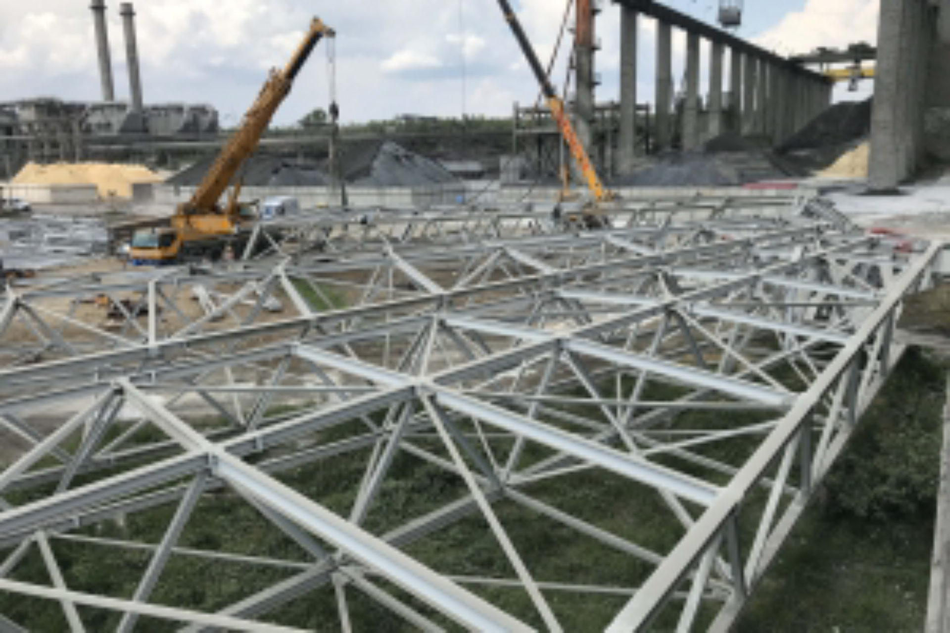 Cementownia Warta silos01