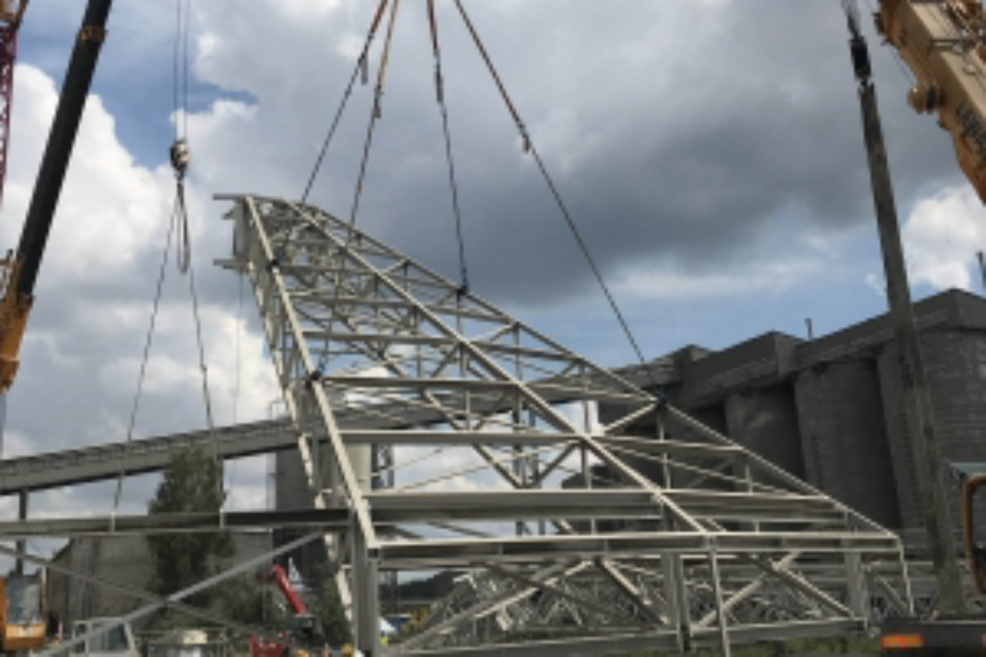 Cementownia Warta silos02